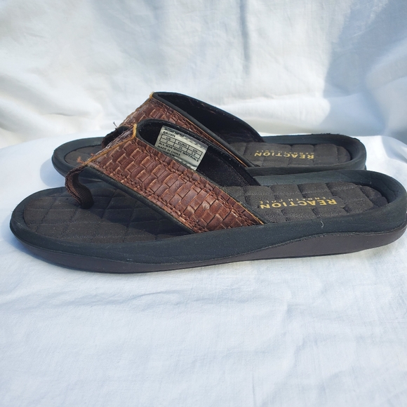 Kenneth Cole Reaction Brown Boy Flip Flop Thong Sandals Size 2 - Picture 4 of 6